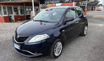 Lancia Ypsilon 1.2 pieno