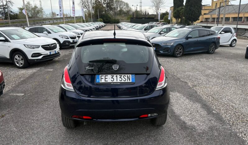 Lancia Ypsilon 1.2 pieno