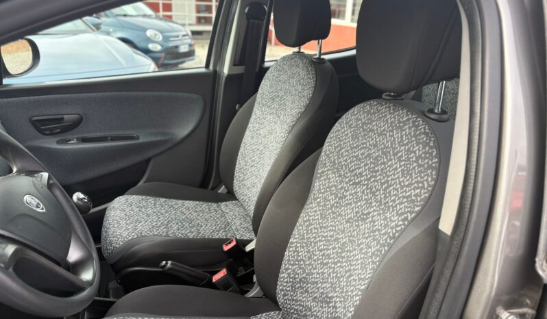 Lancia Ypsilon 1.2 pieno