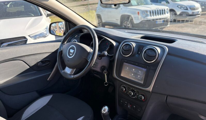 DACIA SANDERO 0.9  LAUREATE  GPL pieno