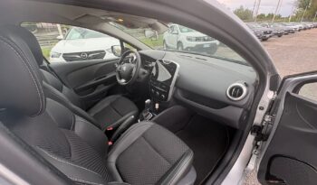 RENAULT CLIO 1.5 DCI DUEL AUTOMATICA pieno