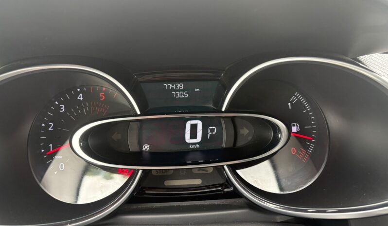 RENAULT CLIO 1.5 DCI DUEL AUTOMATICA pieno