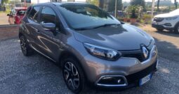 RENAULT CAPTUR 900  BENZINA