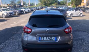 RENAULT CAPTUR 900  BENZINA pieno