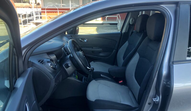 RENAULT CAPTUR 900  BENZINA pieno