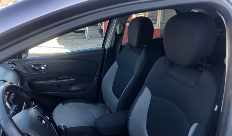 RENAULT CAPTUR 900  BENZINA pieno