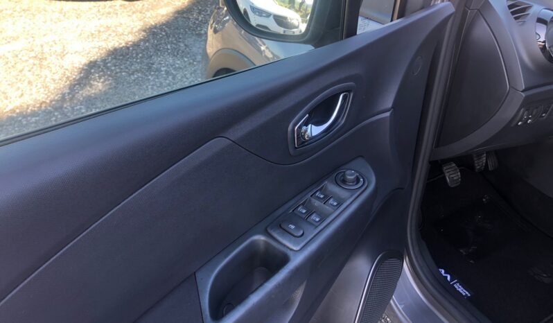 RENAULT CAPTUR 900  BENZINA pieno