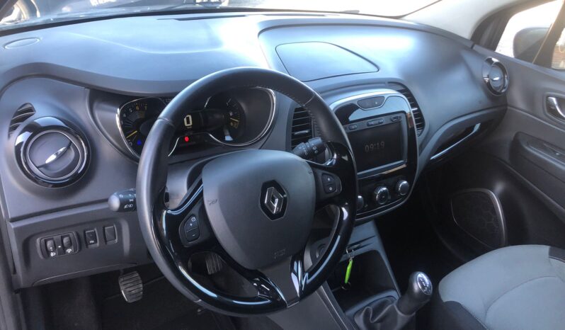 RENAULT CAPTUR 900  BENZINA pieno