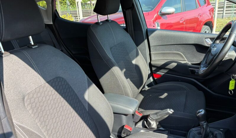 Ford Fiesta 1.1 TITANIUM pieno