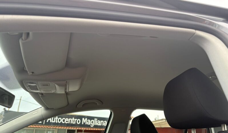 VW GOLF 1.4  122 CV BENZINA CONFORTLINE pieno