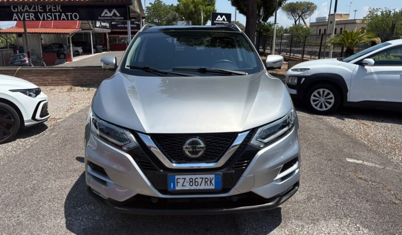 Nissan Qashqai  1.3  DIG-T. TEKNA pieno
