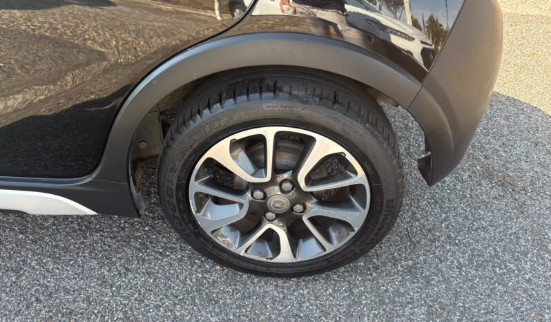 Opel Karl Rocks 1.0 pieno