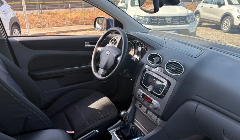 Ford Focus 2.0 GPL  TITANIUM pieno