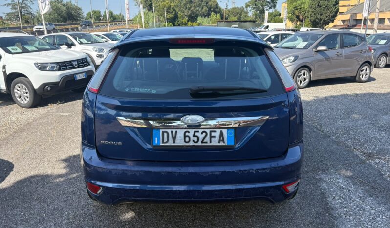 Ford Focus 2.0 GPL  TITANIUM pieno