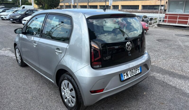 VW UP- 1.0 MOVE AUTOMATICA pieno