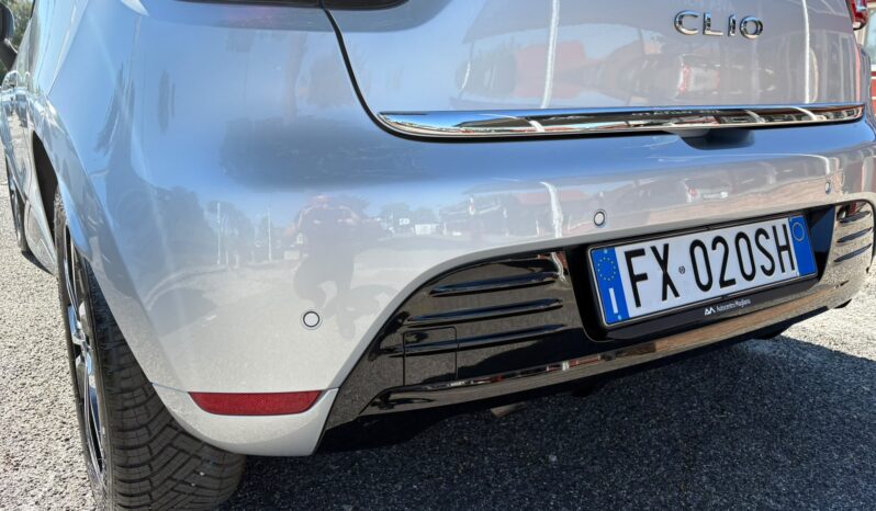 RENAULT CLIO 1.5 DCI MOSCHINO pieno