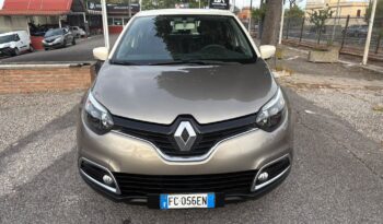 RENAULT CAPTUR 900  BENZINA pieno