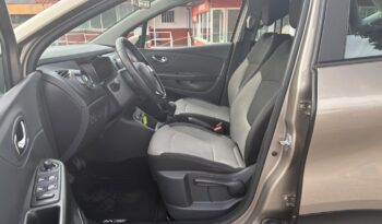RENAULT CAPTUR 900  BENZINA pieno