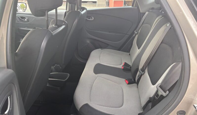 RENAULT CAPTUR 900  BENZINA pieno