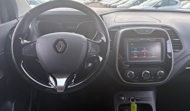RENAULT CAPTUR 900  BENZINA pieno