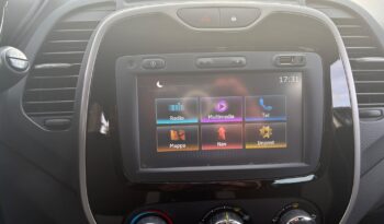 RENAULT CAPTUR 900  BENZINA pieno