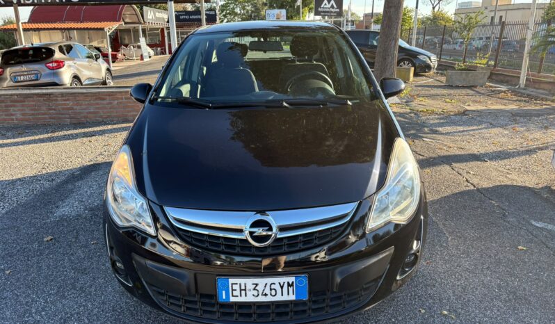 Opel Corsa 1.2 GPL pieno