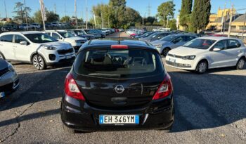 Opel Corsa 1.2 GPL pieno