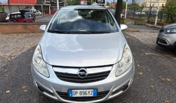Opel Corsa 1.2 pieno