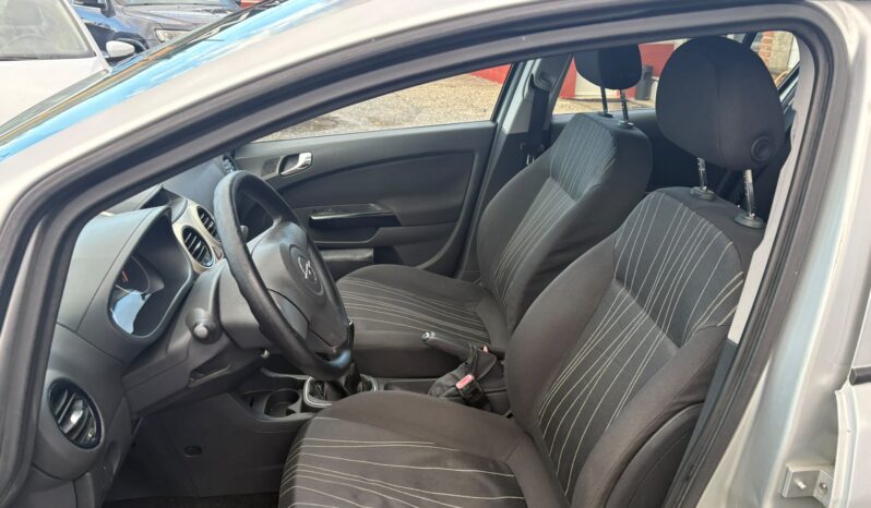 Opel Corsa 1.2 pieno