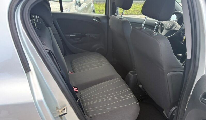 Opel Corsa 1.2 pieno