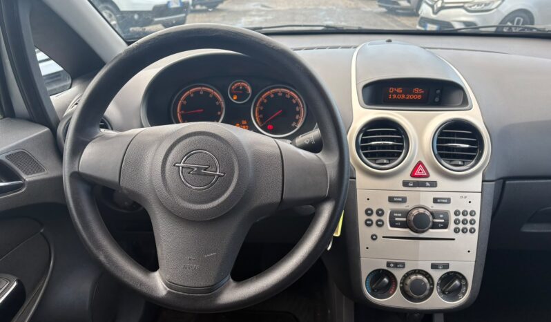 Opel Corsa 1.2 pieno