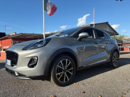 Ford Puma 1.0 Hybrid TITANIUM pieno