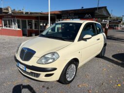 Lancia Ypsilon 1.2 pieno